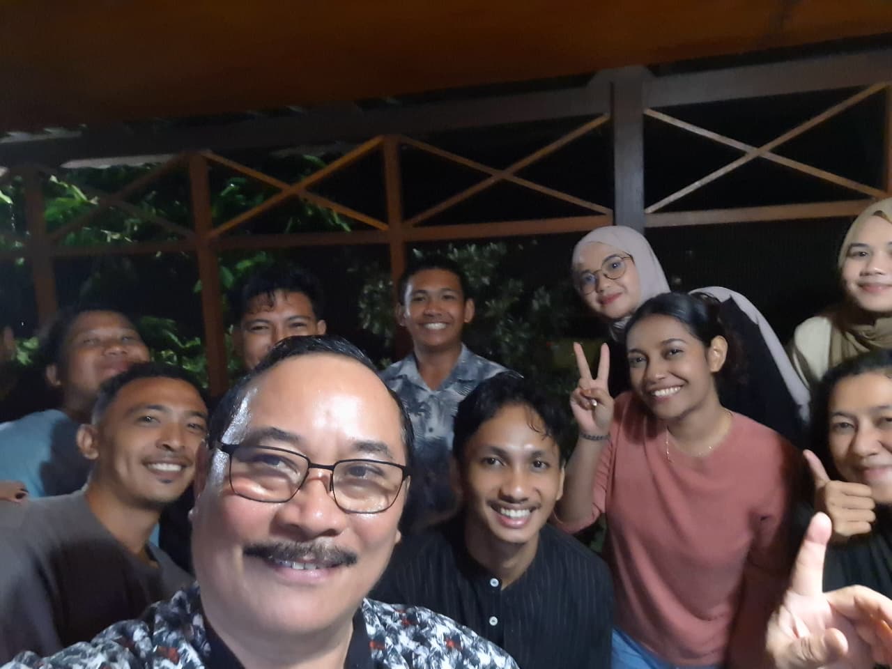 Halo dunia!